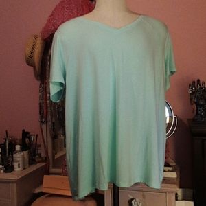 Livi Active Top NWOT